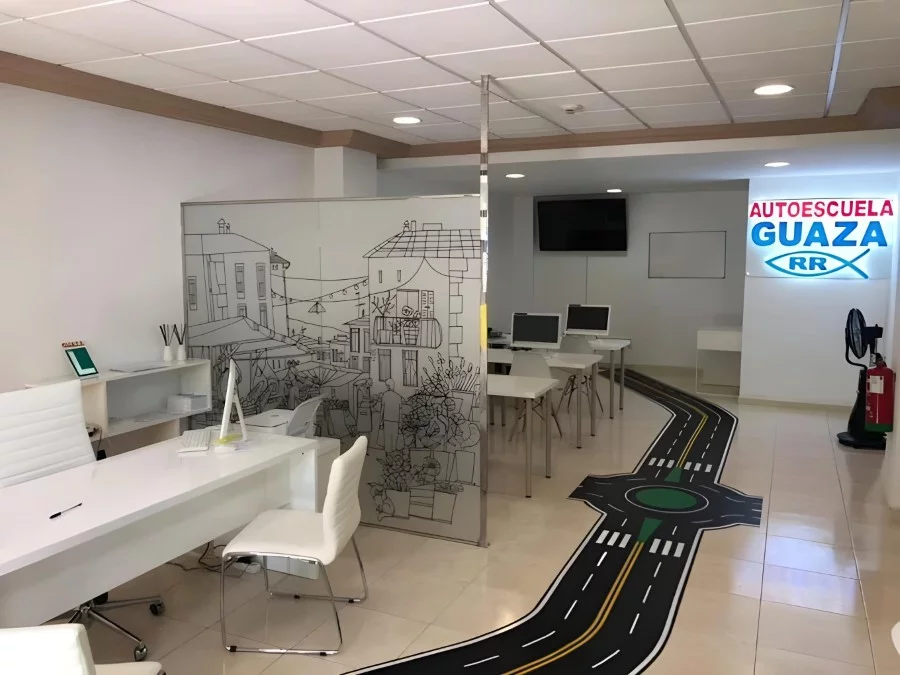 Autoescuela Guaza en el Sur de Tenerife